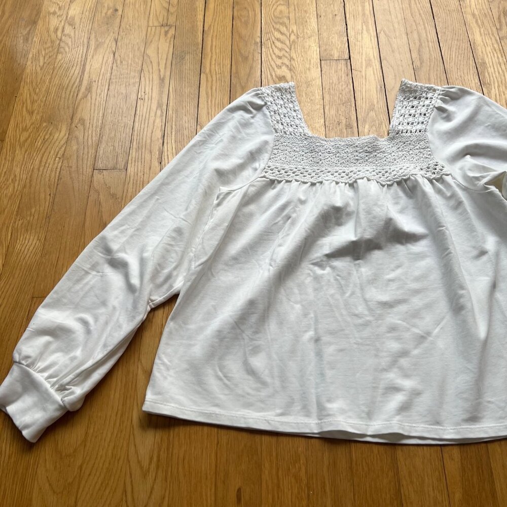 Smocked Crochet Peasant Blouse Hinge Size M White Long Sleeve Square Neck Top - Picture 15 of 16